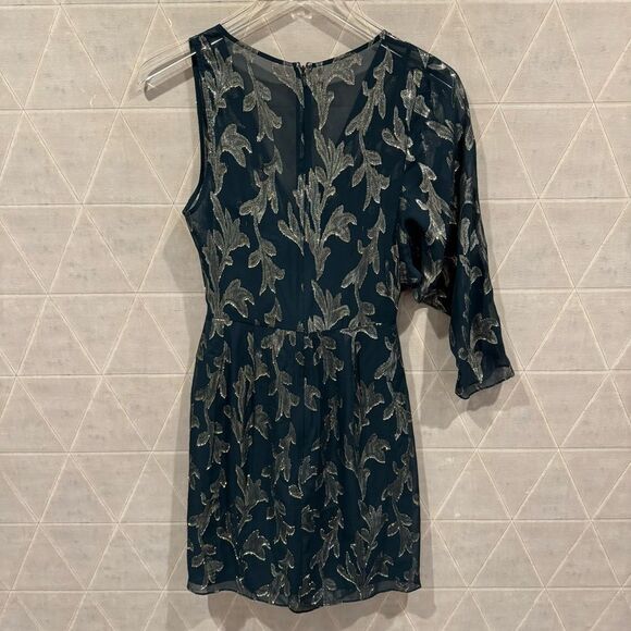 BCBGMAXAZRIA Asymmetric Faux Wrap Dress in Fern Combo 4 - Picture 12 of 13